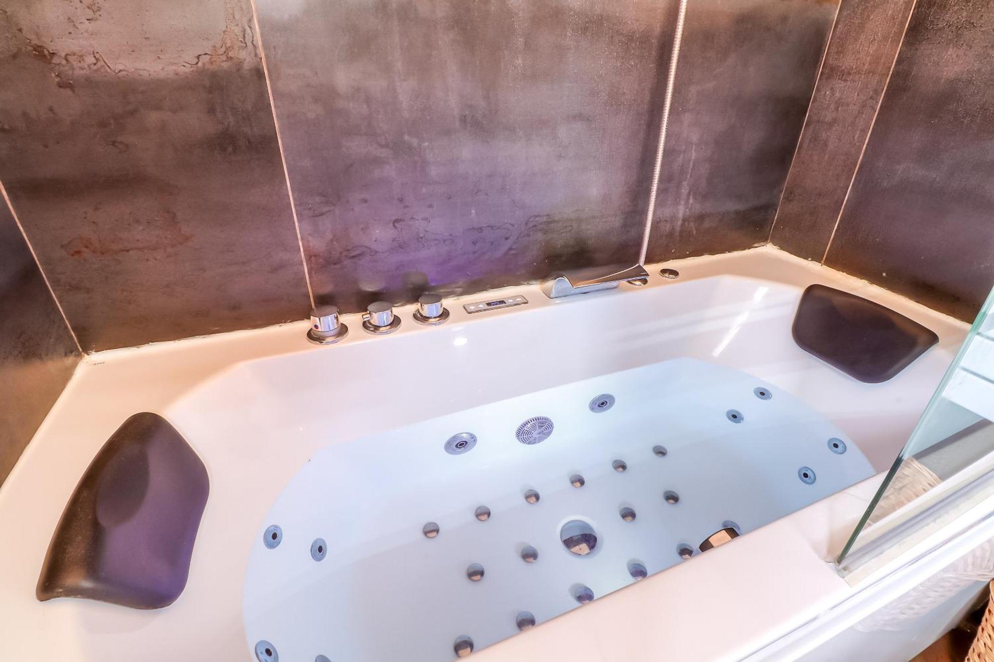 Le Vintage, Appart,Hotel Particulier, Centre Nimes Maisoncarreeconciergerie 外观 照片